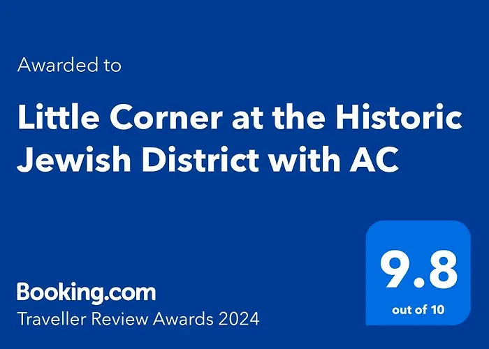 Little Corner At The Historic Jewish District With Ac