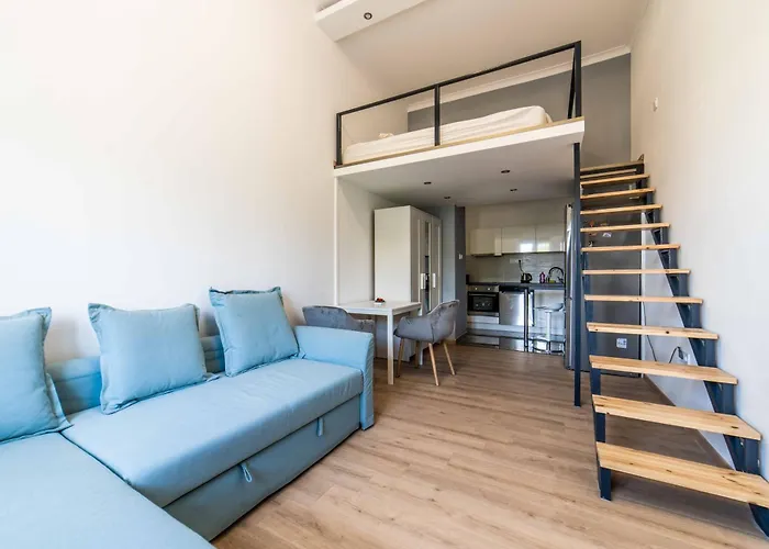 Fiumei Studio Apartment