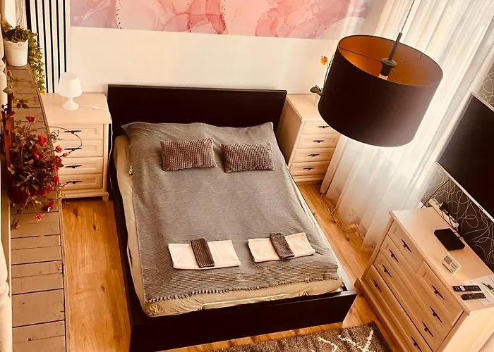Kalvaria With Balcony, Free Parking And Ac
