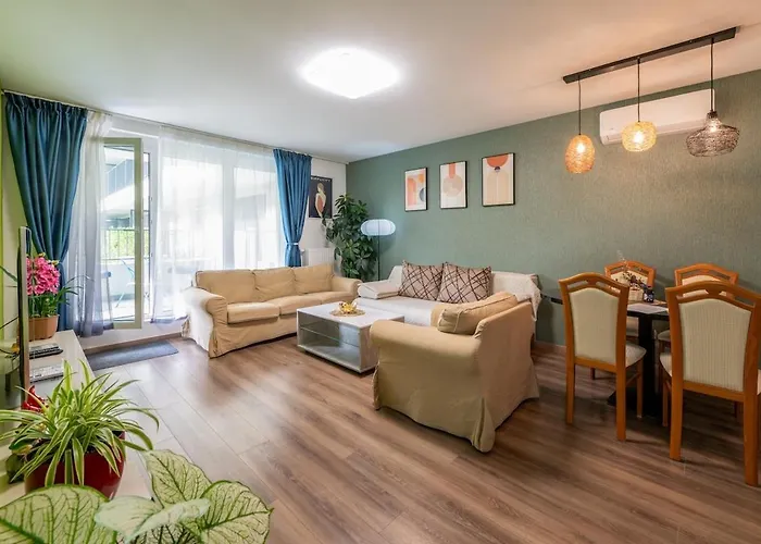 Central Premium Condo