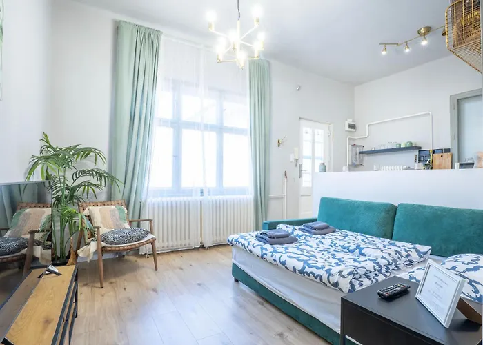 Stylish Broadway Apartment Near Parliament Z30