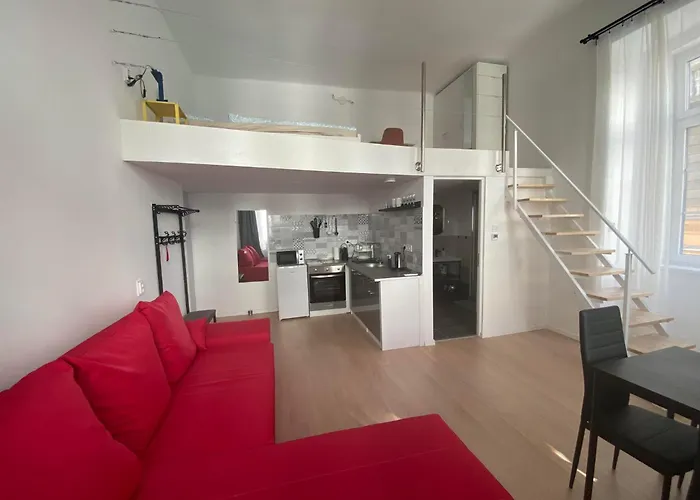 Niko\'S Apartments