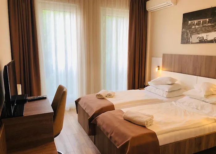 Munkasszallo Budapest