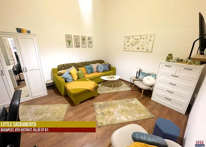 Little Americas Sacramento Apartment