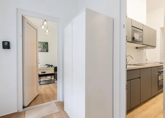 Kiraly Apartment