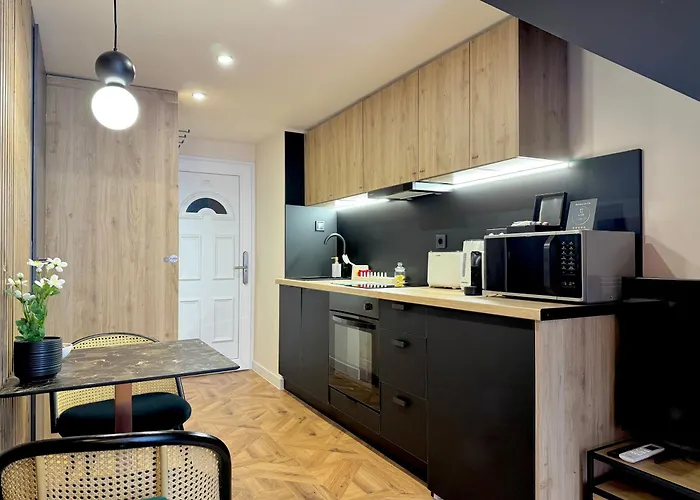 Central Luxe Studio