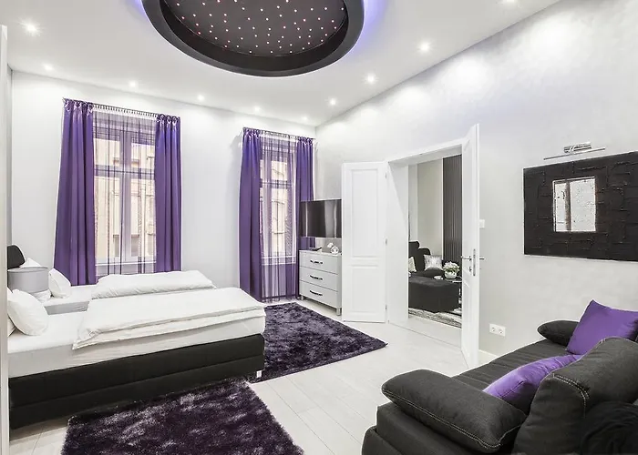 Opera Luxory Suite