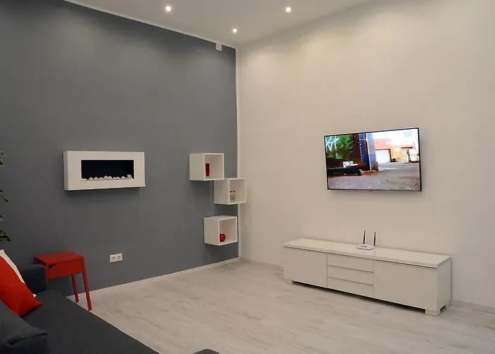 Kiraly Art Apartment