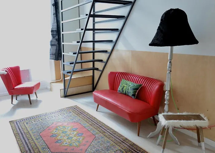 Twenty2 Apartment