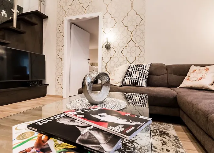 Dr. House Apartment