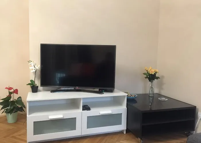 Kavics Room