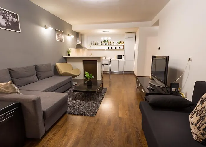 Cityhome Downtown Suites & Spa