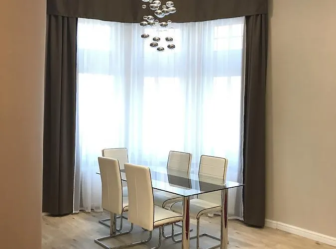 Gozsdu Glamour Apartment
