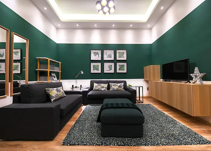 D.Five Downtown Forest Apartment