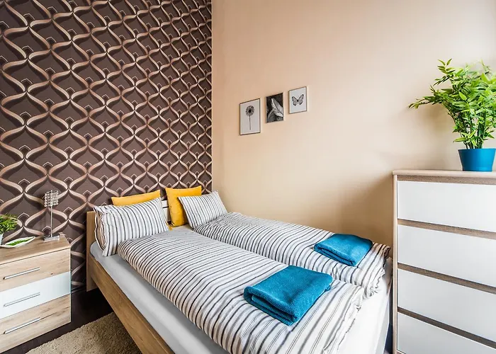 Király 38 2Bedroom Aircon Entire Apartment