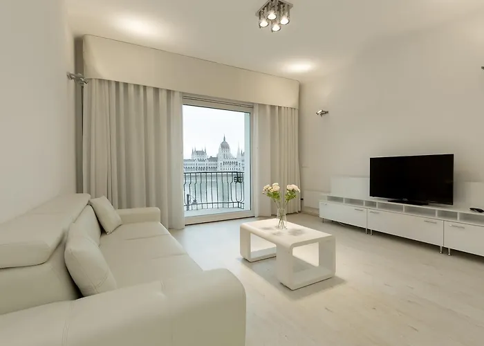 The Parliament View Apartment