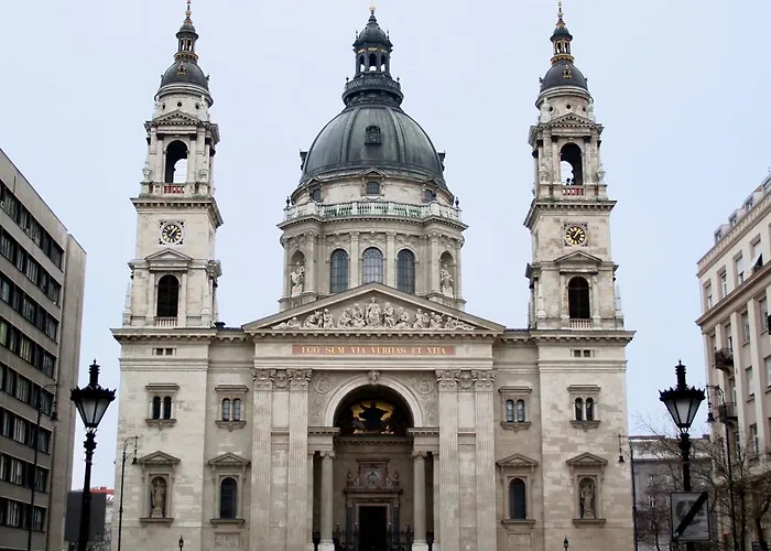 Central Budapest Furnished Apartments