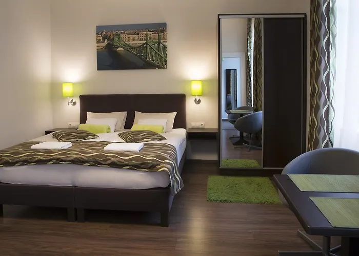 Walton Prime Apartment