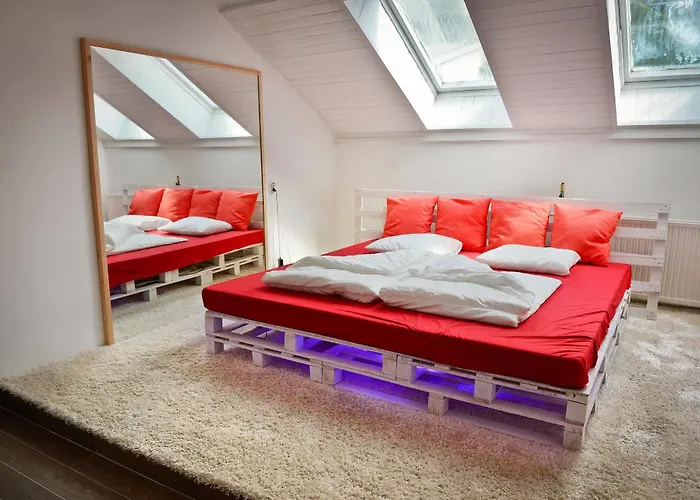 Lol Boutique Hostel City Center