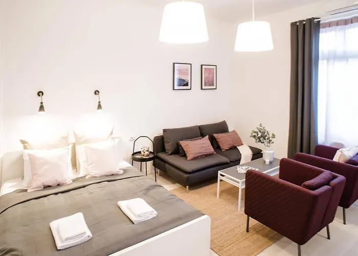 Very Central, New And Comfy Apartment With A/C