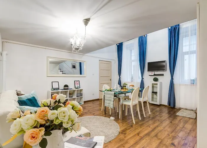 Beautiful Apartment At Basilica