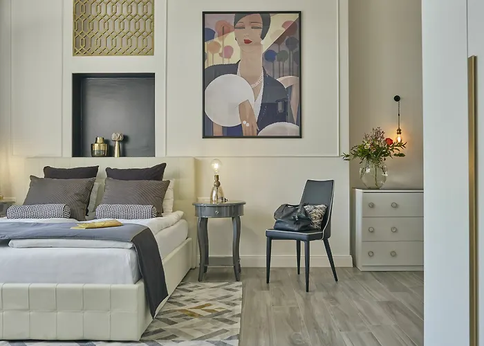 7Seasons Central Suites