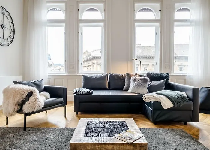 Bpr Luxe De Noir Et Blanc Apartment