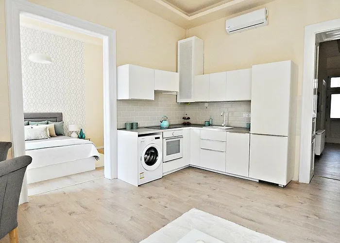 Prestige Home Budapest City Center