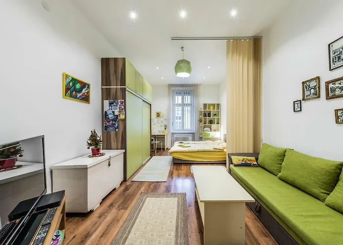 Green Thea Apartment / Free Parking