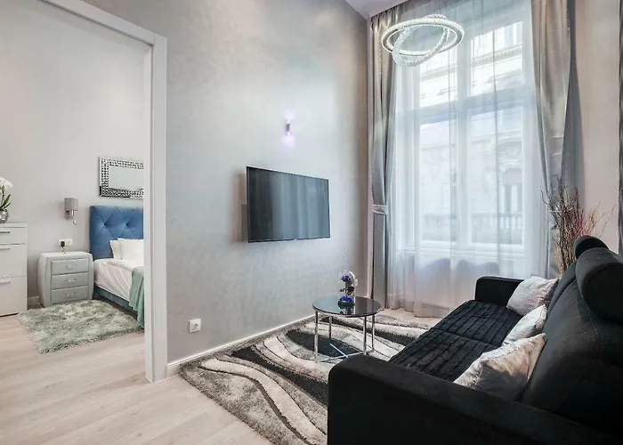 Budapest Silver Apartment