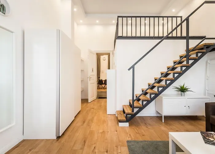 Hello Downtown Apartment - Boulevard
