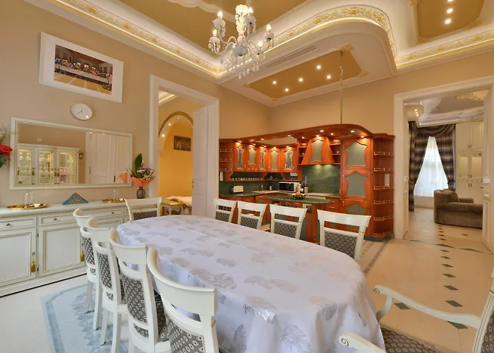 Roza Luxury Apartment
