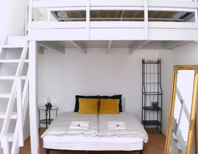Bpr Auric Home