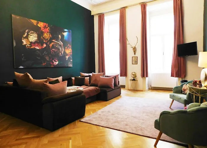 Wonder Deer Lux Apartment At The Parliament Self Check-In