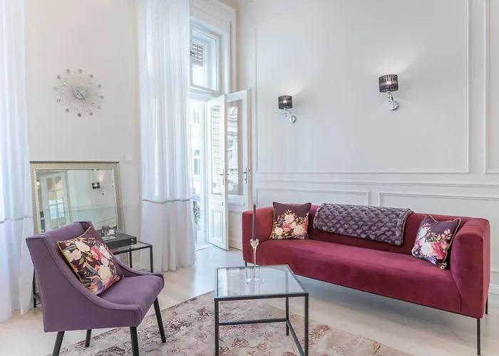 Milano Design Apartment City Center With Ac