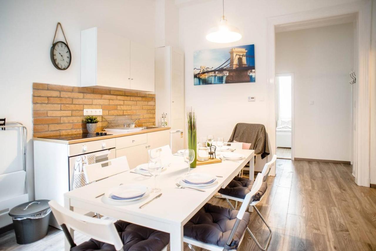 Comfy, Renewed 3 Bedroom In Center Apartamento *