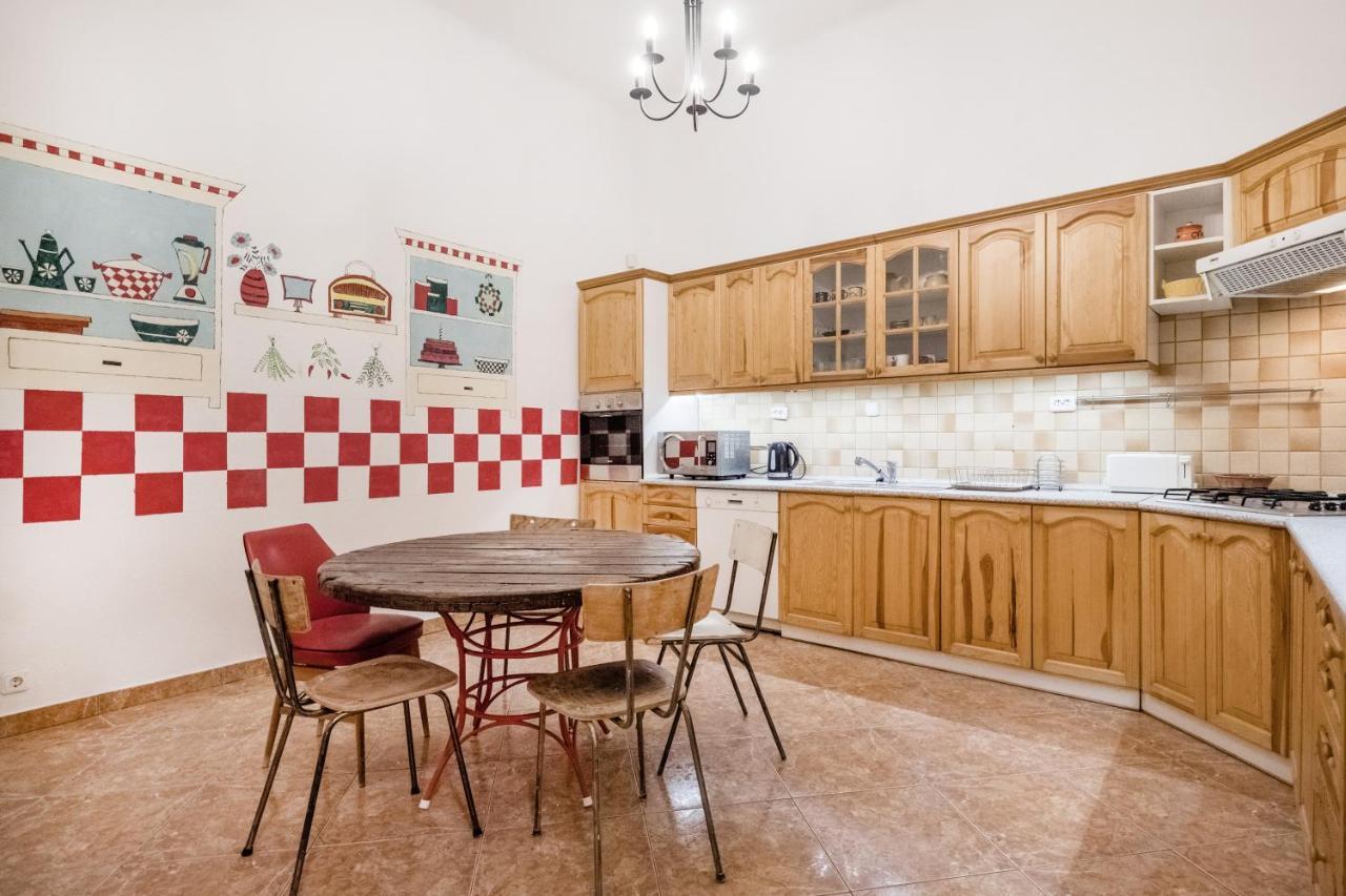Baroque & Coworking * Budapest