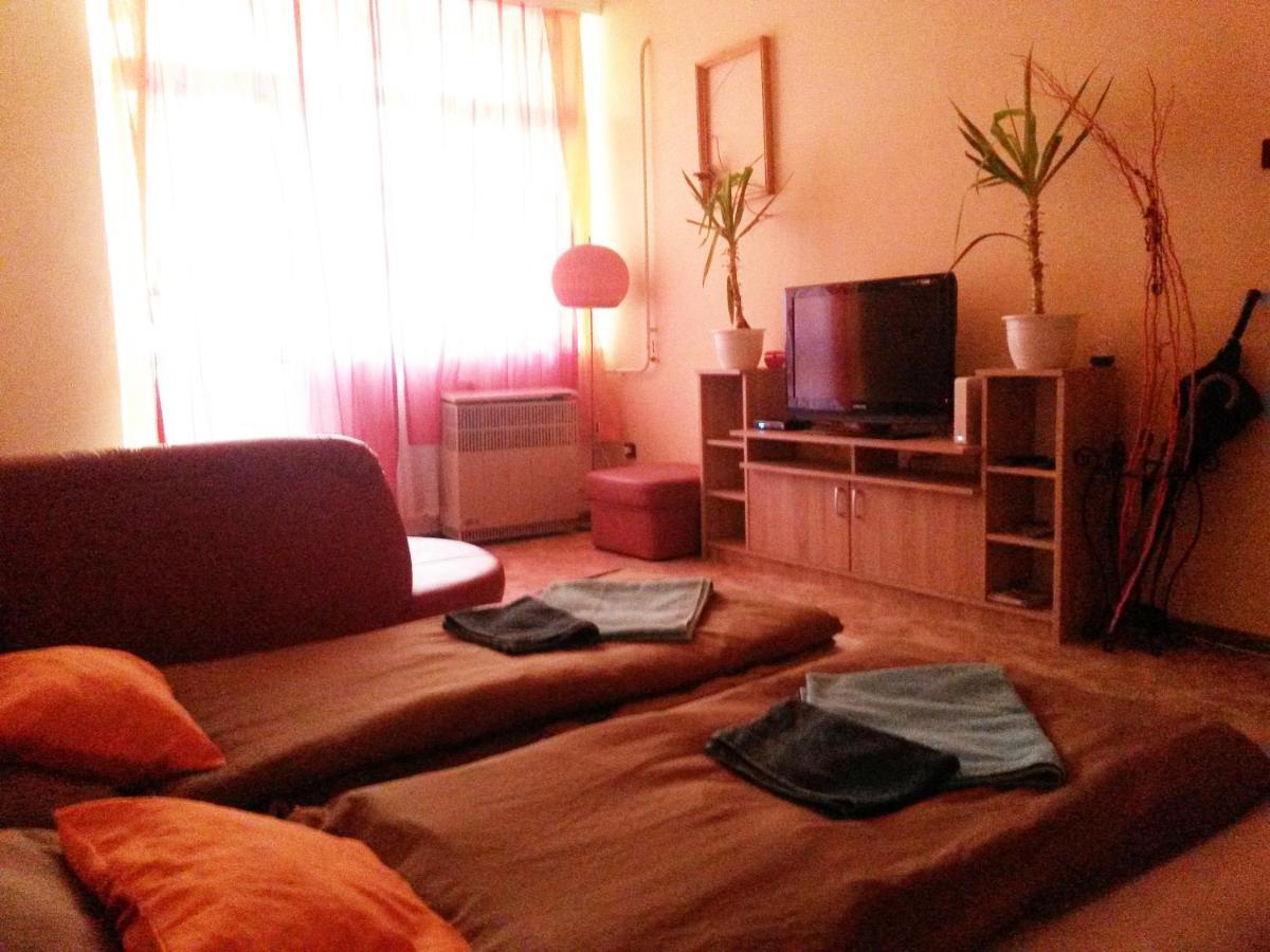 Calm&sweet Apartman *
