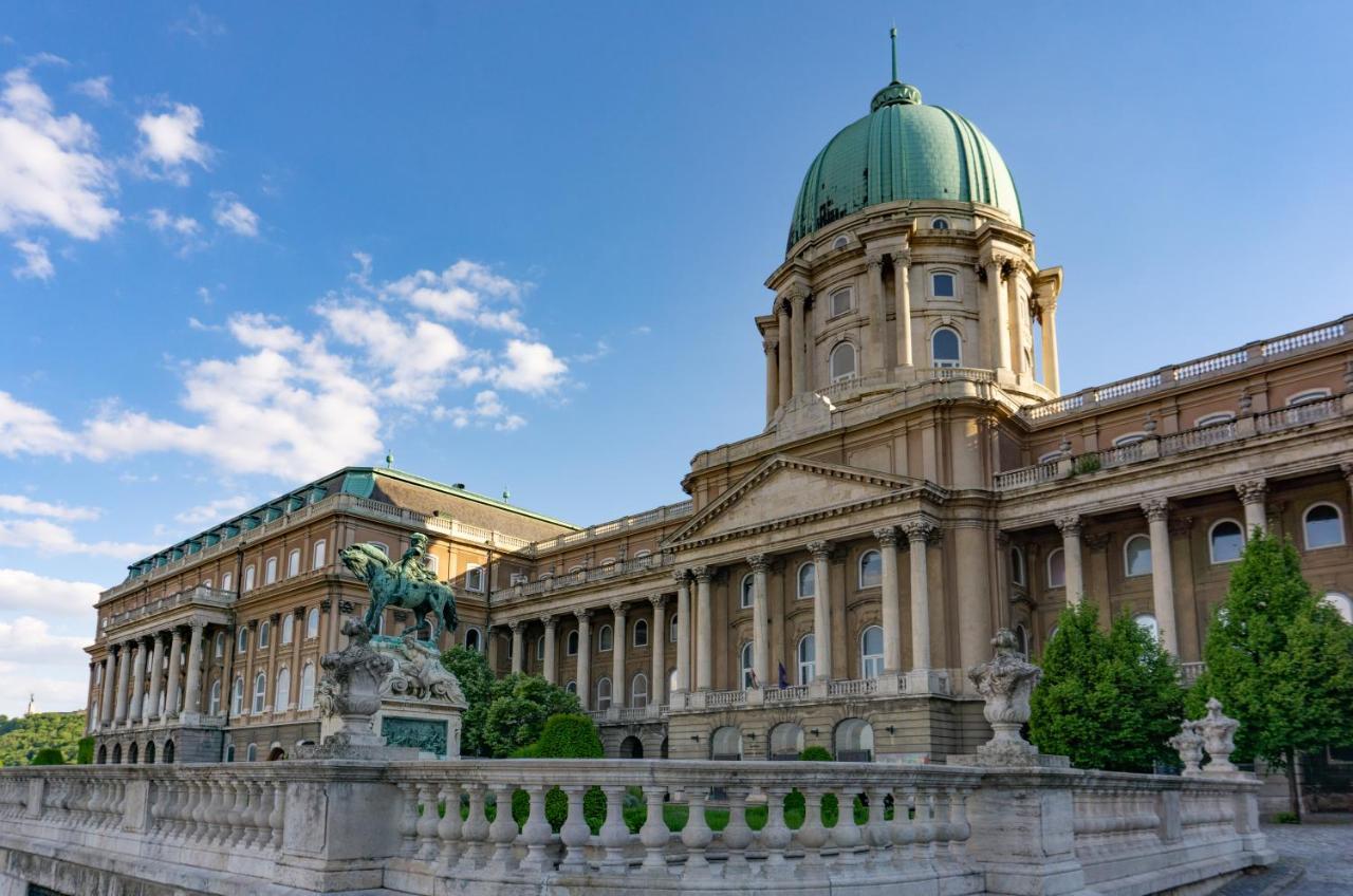 Monarchy Budapest