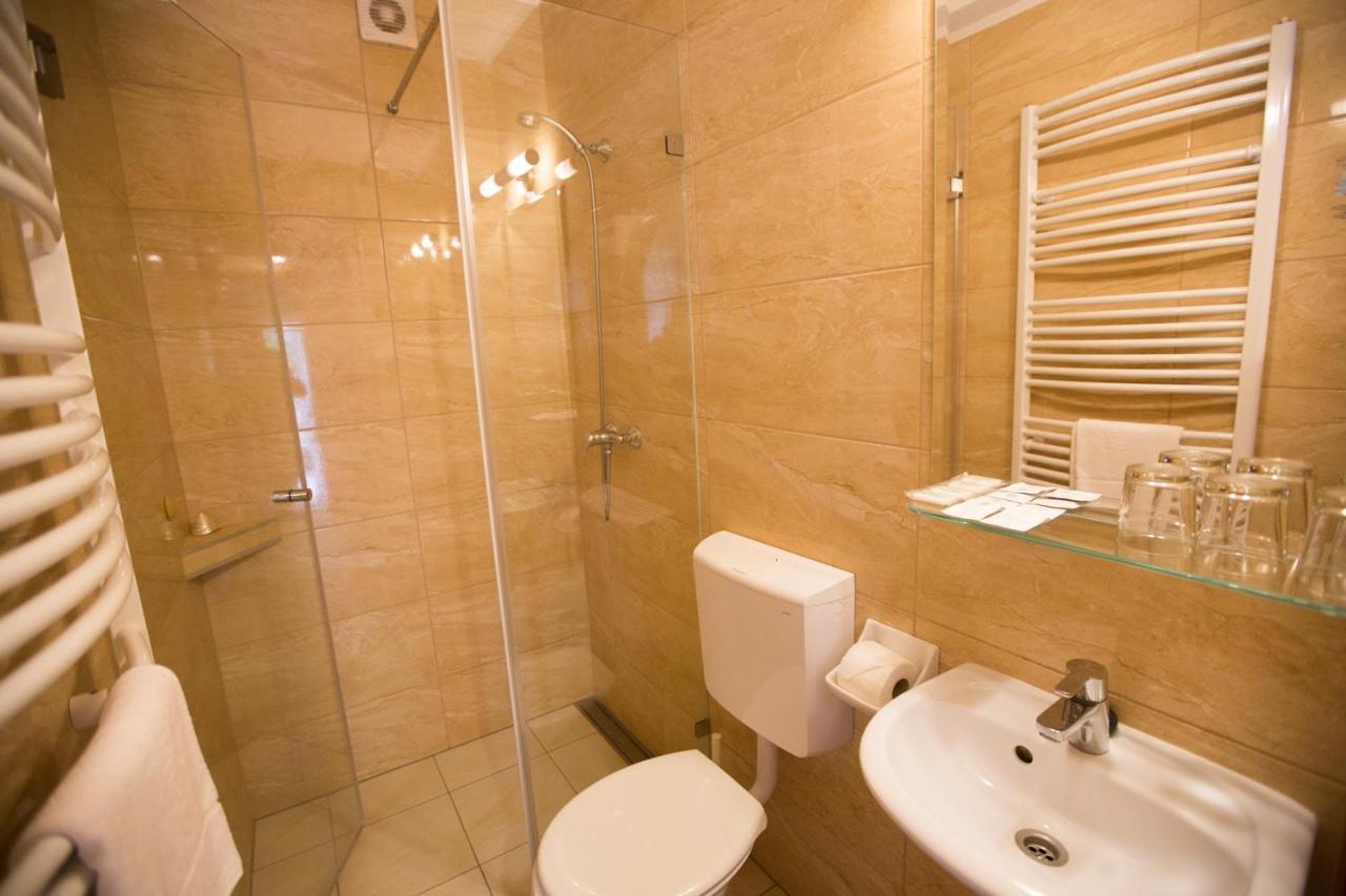 Passzio Panzio 3* Budapest