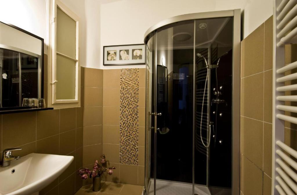 Daphne Deluxe Apartment