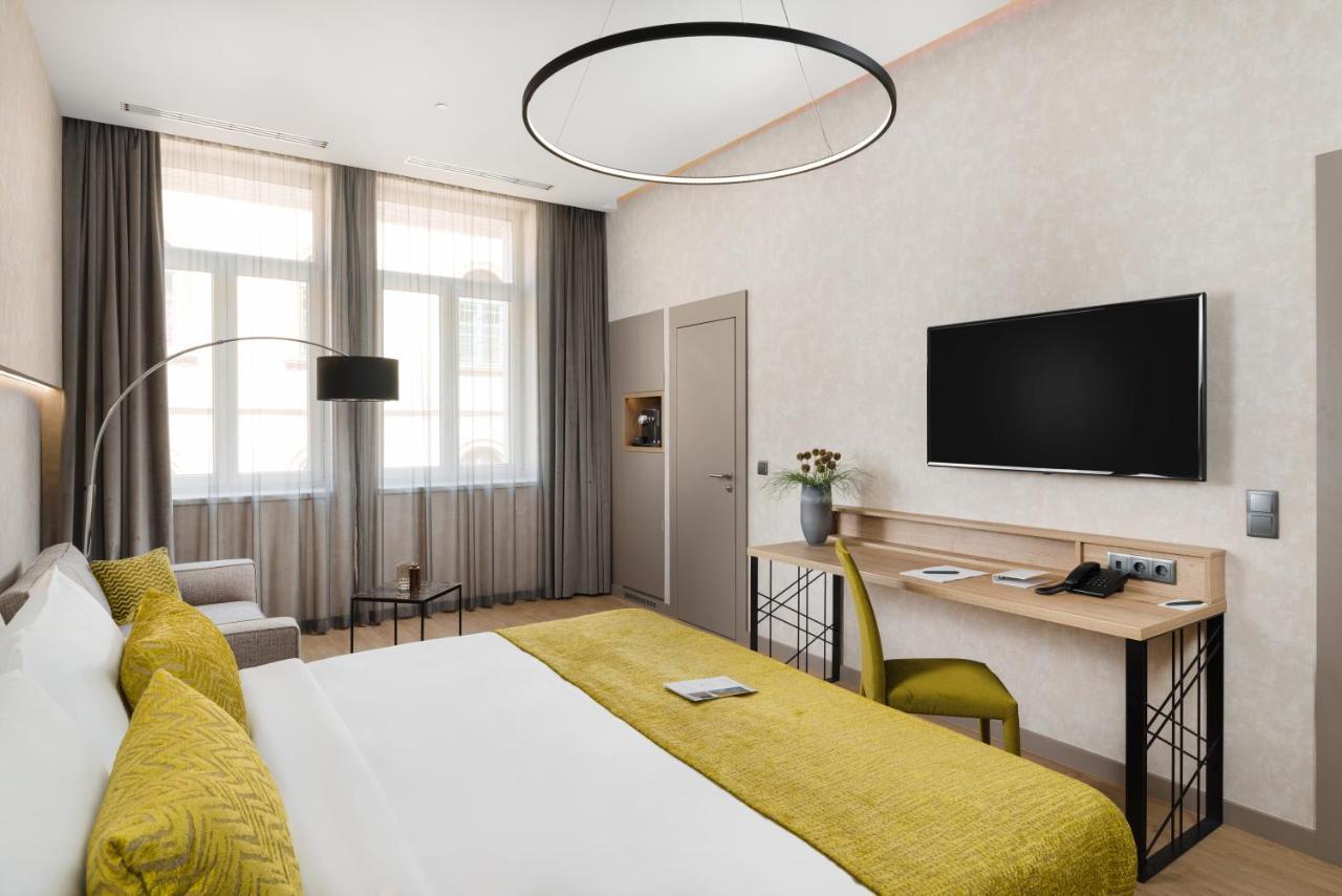 Vision By Continental Group Hotell 4*
