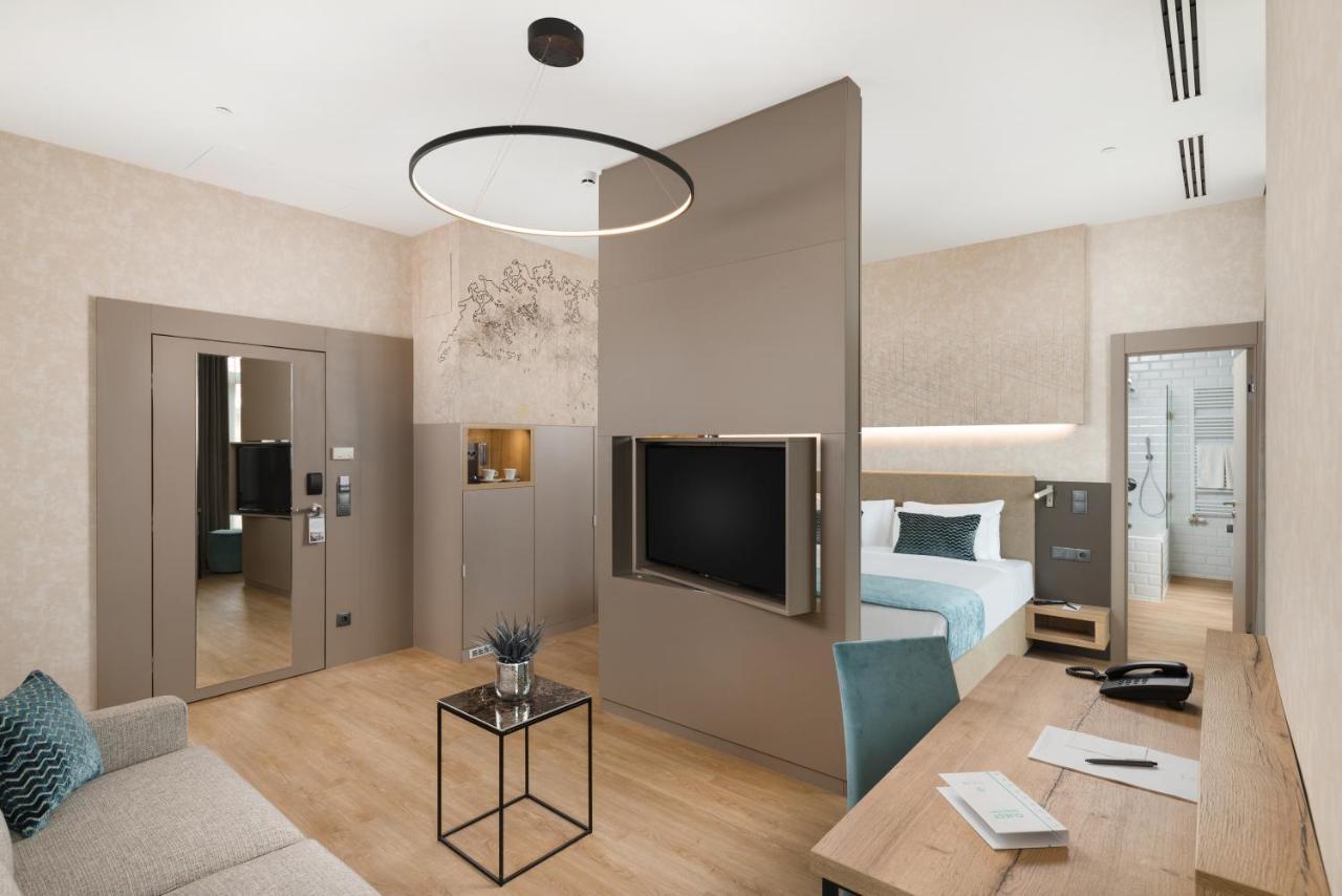 Vision By Continental Group