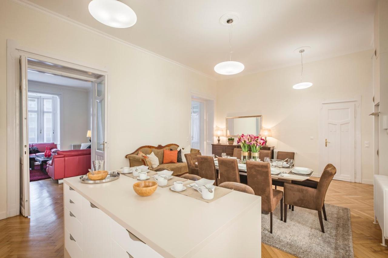 Modernized Unique Huge On 135sqm Budapest