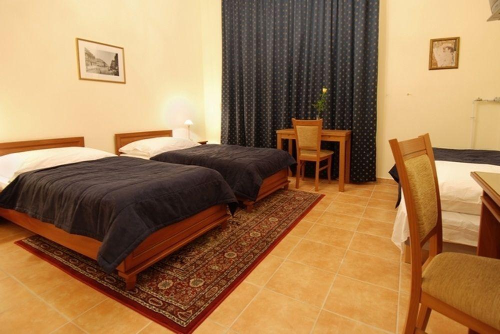 Panorama Hotel 3*