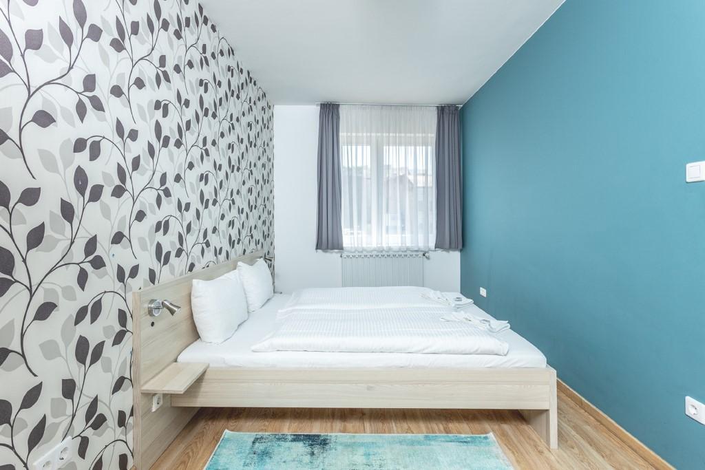 Maple Tree Budget Budapest
