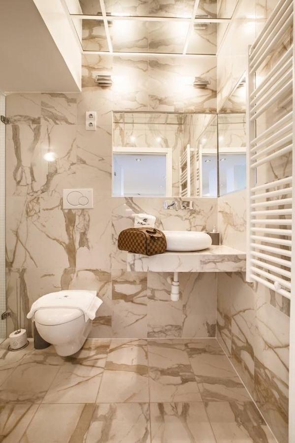 Jacuzzi Opera Apartament