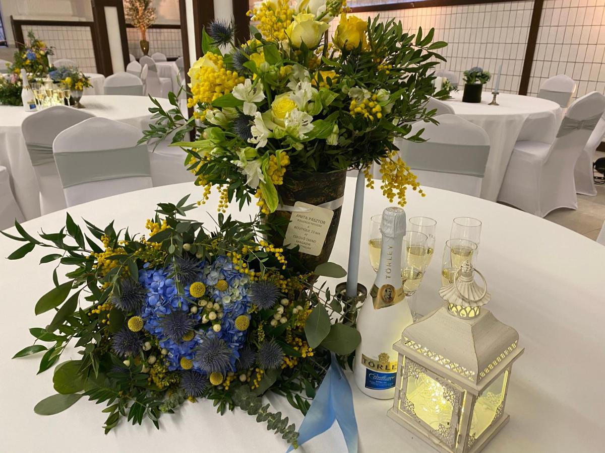 Hotel Boutique & Event Center *