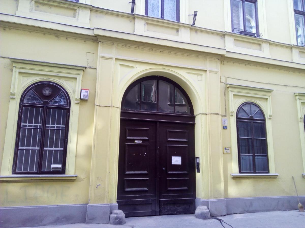 Operahouse Hostel Budapešť