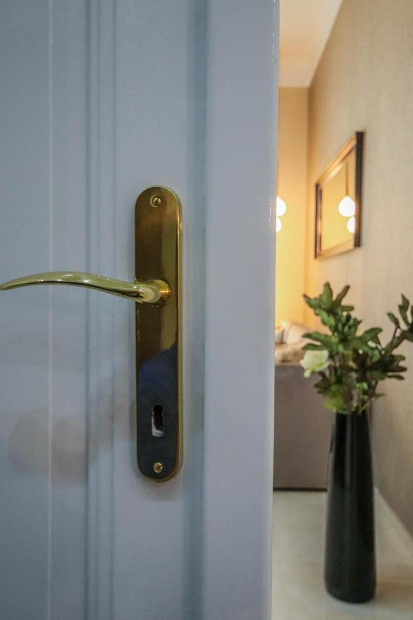 Bengt Dohany Str. Aparthotel
